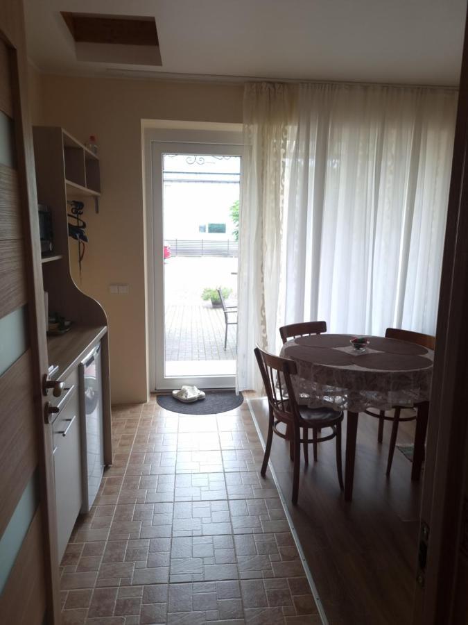 Poilsis Pas Virginija Appartement Palanga Buitenkant foto